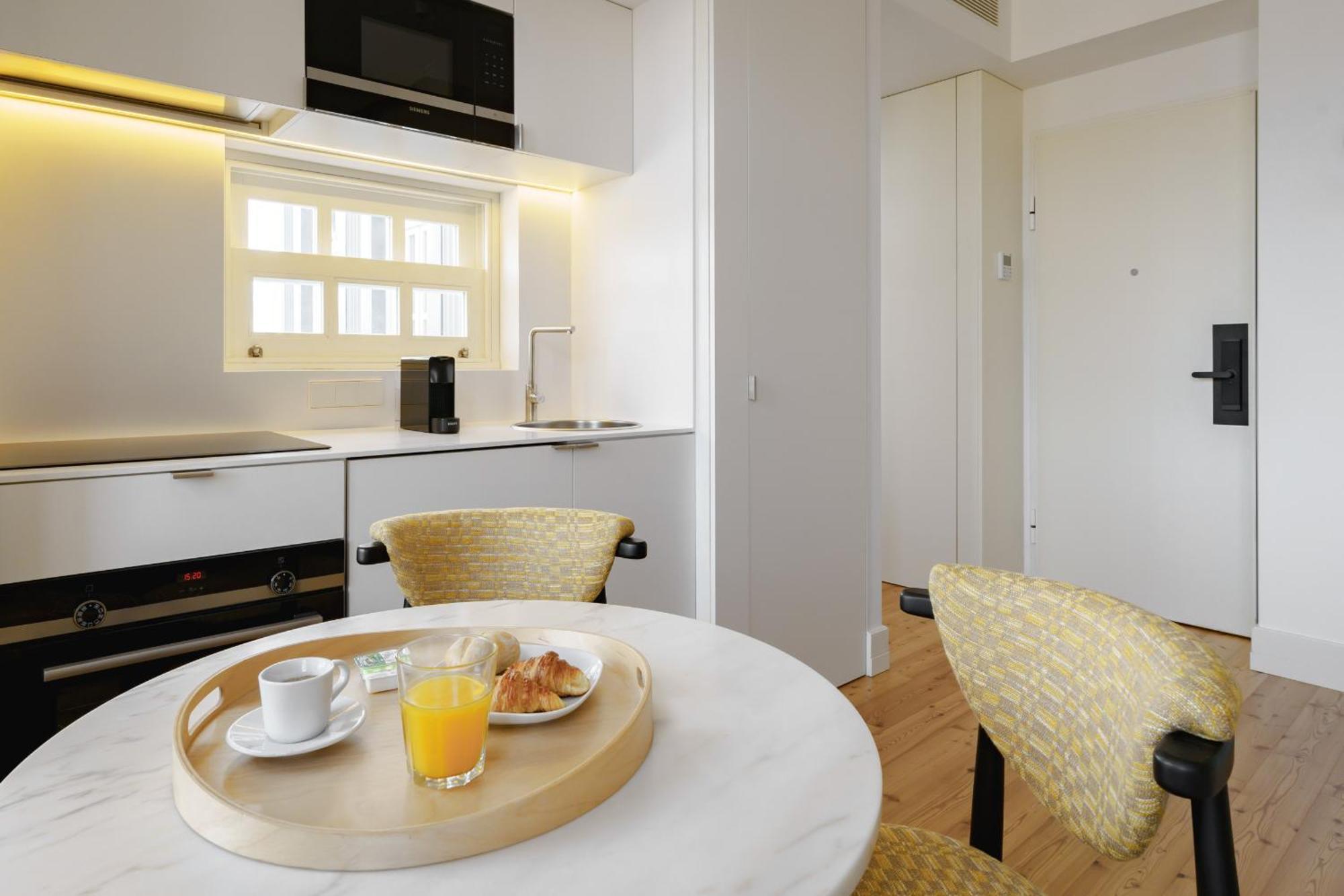Feel Porto Clerigos Charm Flats Apartment Luaran gambar